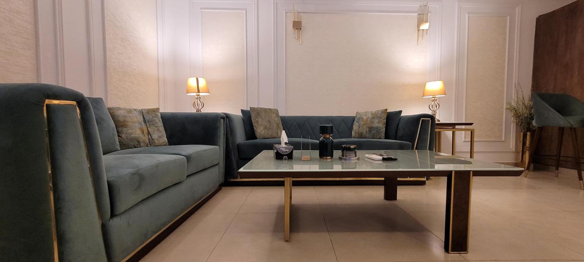 Goldcrest Luxury Apartments Lahor Dış mekan fotoğraf