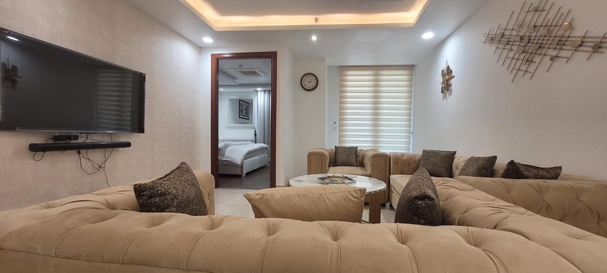 Goldcrest Luxury Apartments Lahor Dış mekan fotoğraf