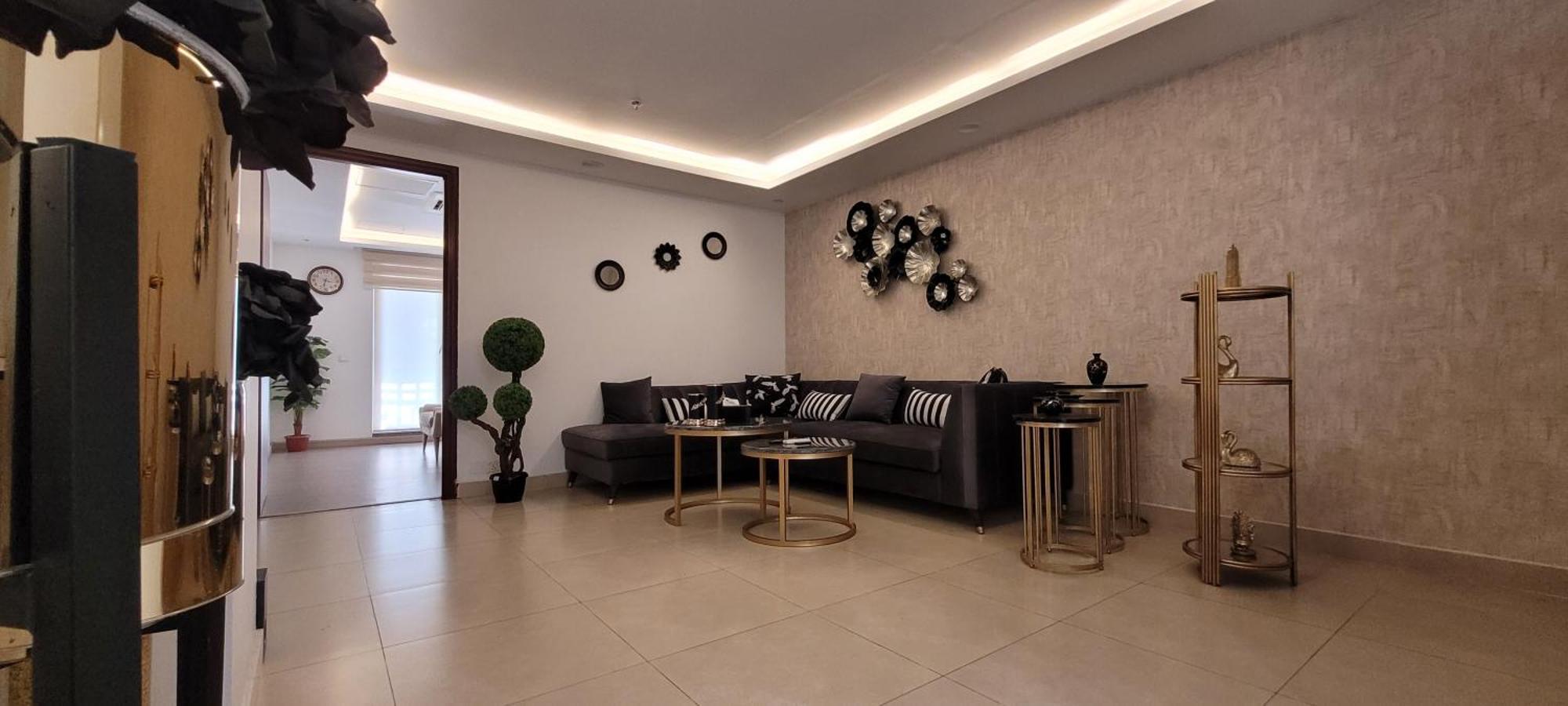 Goldcrest Luxury Apartments Lahor Dış mekan fotoğraf