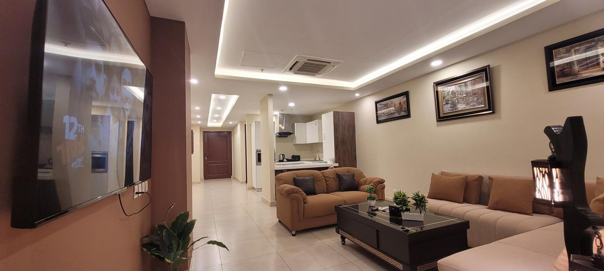 Goldcrest Luxury Apartments Lahor Dış mekan fotoğraf